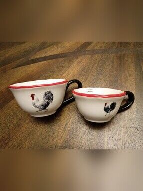 Cracker Barrel Rooster Ceramic Measuring Cup Set Farmhouse Kitchen 1/2 & 1/4 Cup